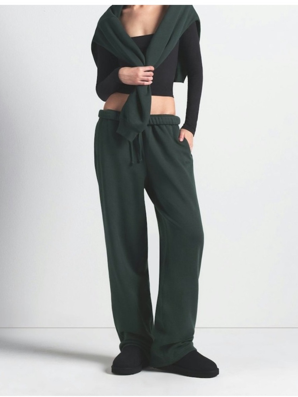 🌿SKIMS Pants🌿